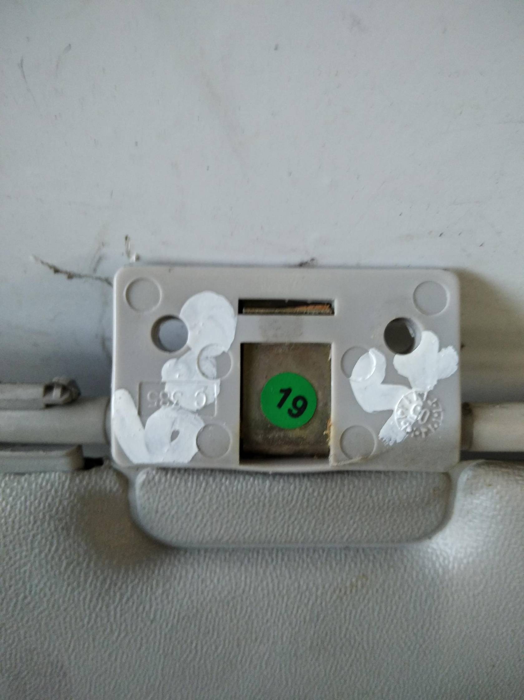 Aletta parasole parabrezza sx.